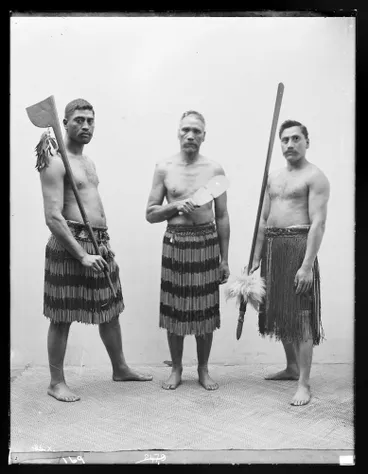 Image: Rotorua carvers - Neke Kapua (centre) and sons Tene Kapua (left) and Eramiha Neke Kapua