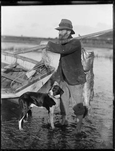Image: Fishing, Northland