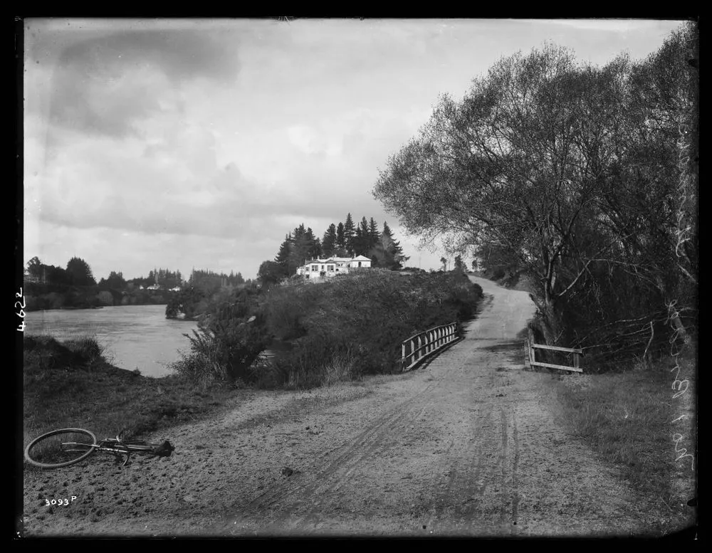 No 1 Bridge, Hamilton