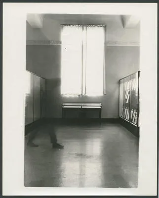 [Ghost in the galleries]