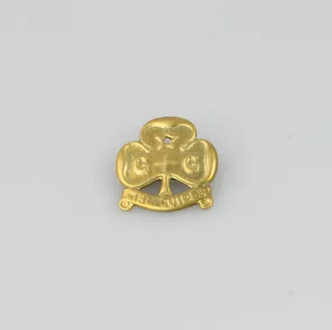 Image: Badge, Girl Guides Trefoil