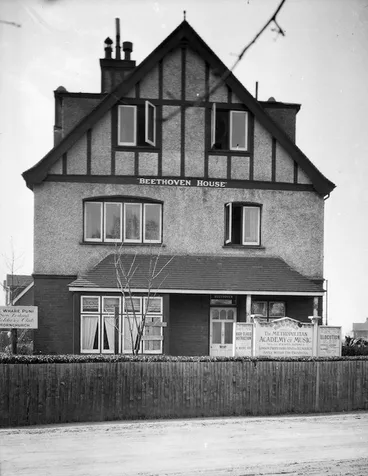 Image: Exterior view of the building in Hornchurch, Essex, England, which housed Te Whare Puni, the New Zealand soldiers club