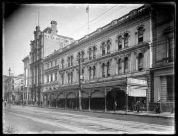 Image: Milne and Choyce, Queen Street, 1919
