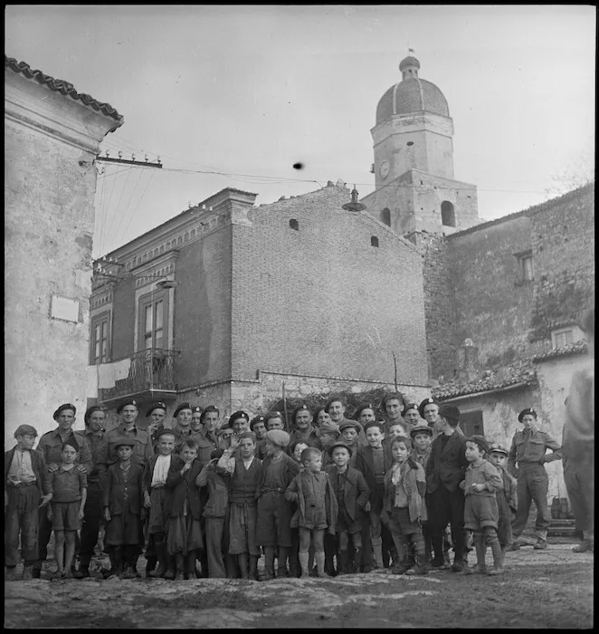 Kiwis sightseeing in Pietramontecorvina, Province of Foggia, Italy - Photograph taken by George Kaye