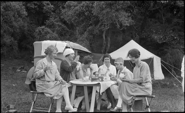 Image: Group of women having breakfast on a camping trip