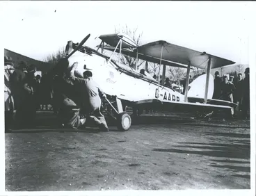Image: Jean Batten's Gypsy Moth