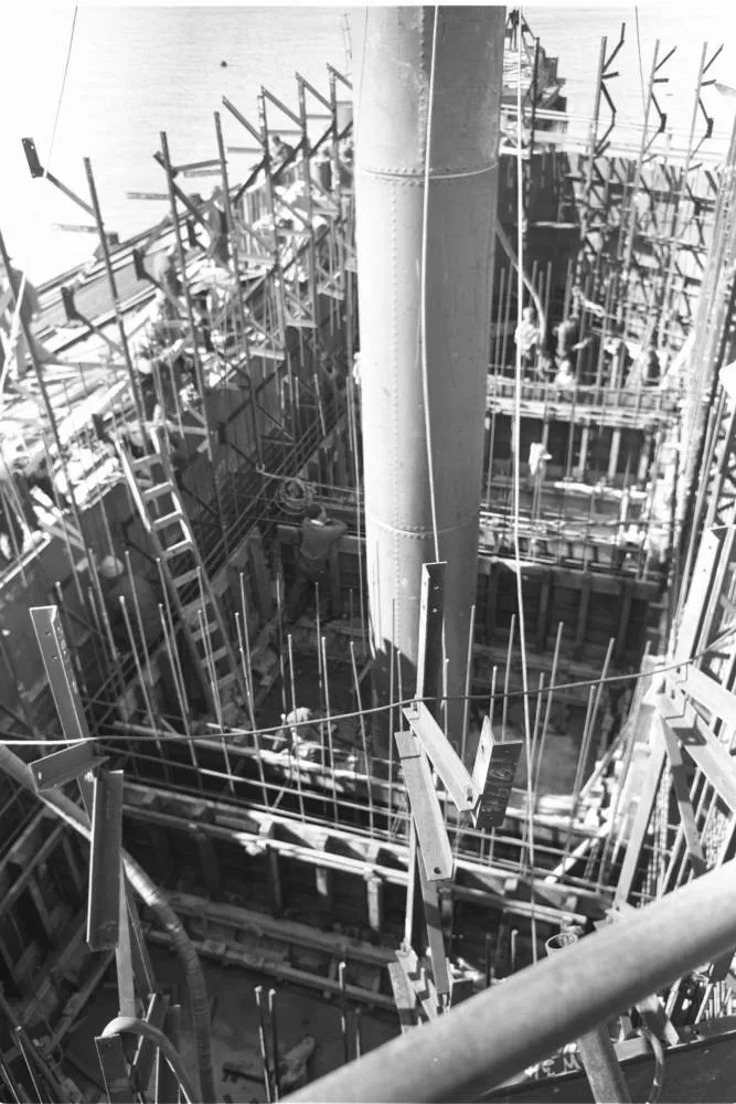 Construction of the Auckland Harbour Bridge, 1956