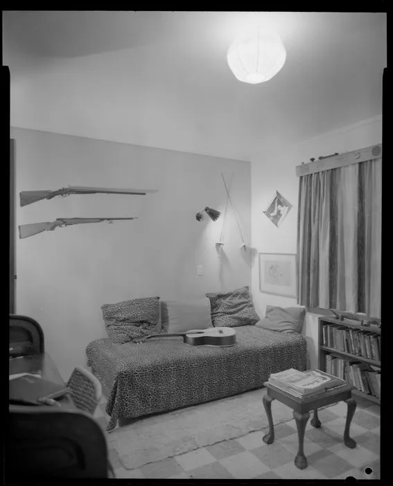 Ellis house, 5 Glentui Grove, Khandallah, study