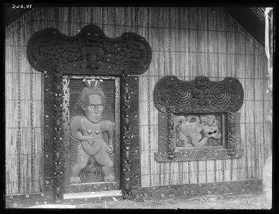 [Rauru whare whakairo - exterior]