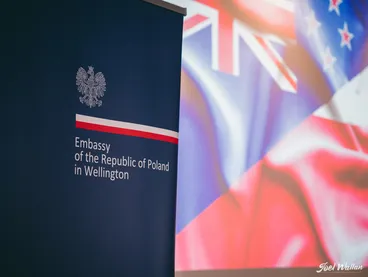 Image: Two Flags in Unity