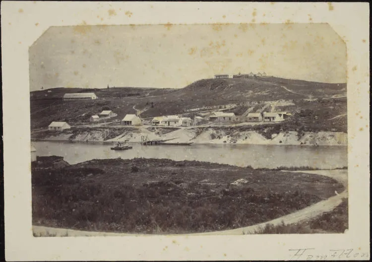 Ferry crossing on the Waikato River, Hamilton West
