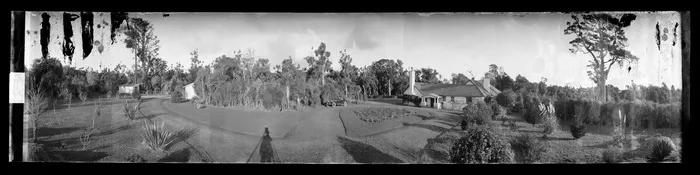 The Nops family outside 'Woodleigh Farm', near Marton
