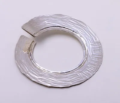 Bangle | Kobi Bosshard