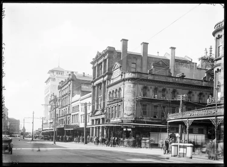 Queen Street, Auckland Central, 1927