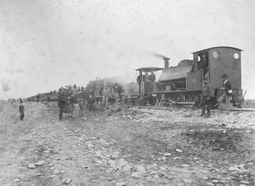 Image: Opening of the Oamaru to Waitaki railway.