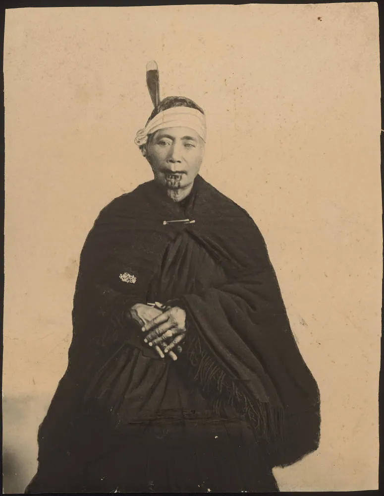 Māori woman with moko