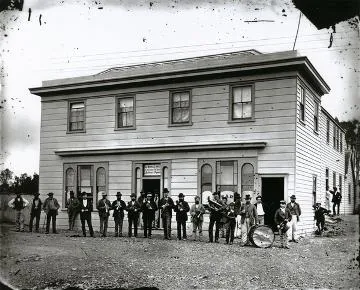 The Braggins Band outside the Railway Hotel, Masterton: Photograph