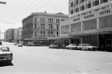 Image: Customs Street, Auckland Central