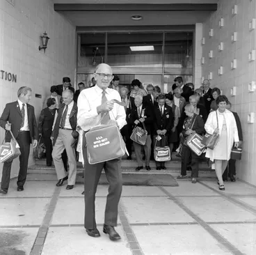 Image: RSA members and wives at front door; Australia tour party, 1974. [P1-6479-8869]