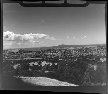 Image: View of Auckland City from One Tree Hill