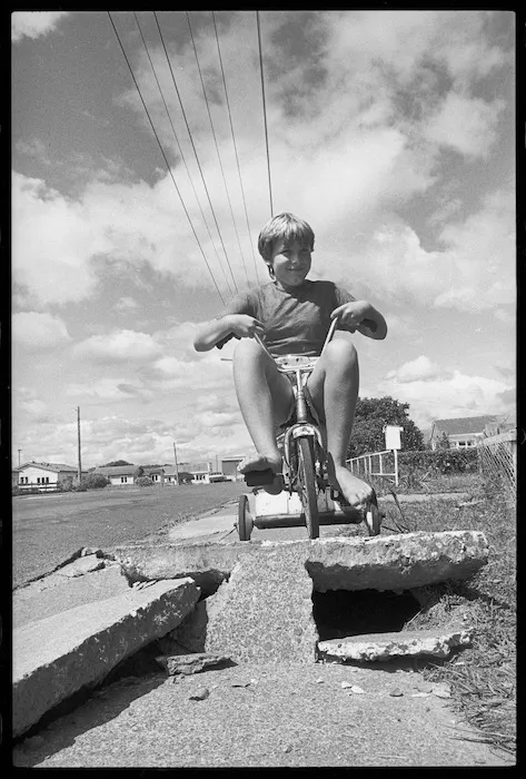 Earthquake damaged footpath at Edgecumbe - Photograph taken by John Nicholson