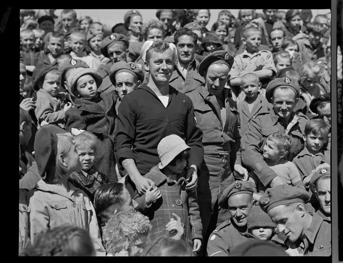Polish refugees arriving in Wellington on board the General Randall