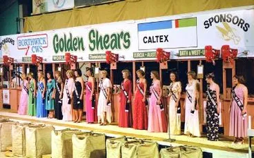 Image: Miss Golden Shears contestants 1980 : digital image
