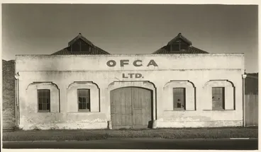 Image: Dunedin (warehouse facade)