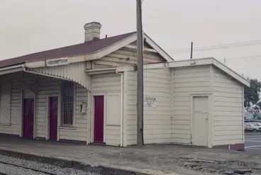 Photograph of Henderson railway station Image: Photograph of Henderson railway station