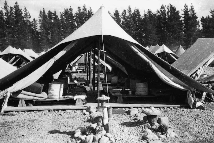 New Zealand. Prisoner of War Camp, Featherston