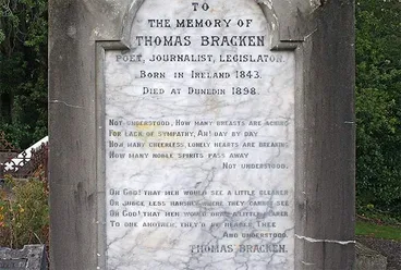 Image: Thomas Bracken's grave