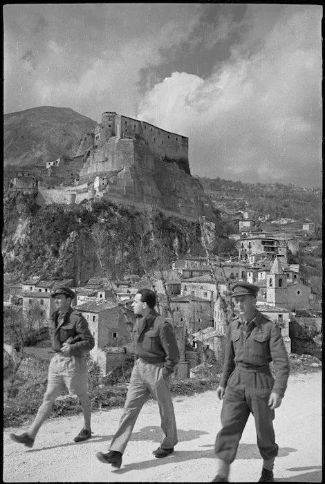 Village of Cerro showing the ancient stone castle overlooking the houses, Italy - Photograph taken by George Kaye