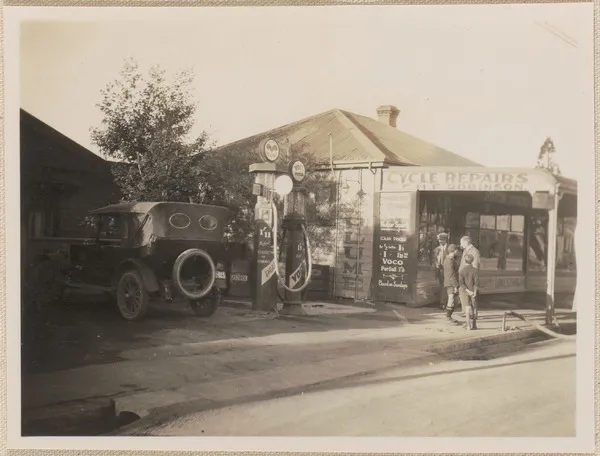 Petrol station, Woolston