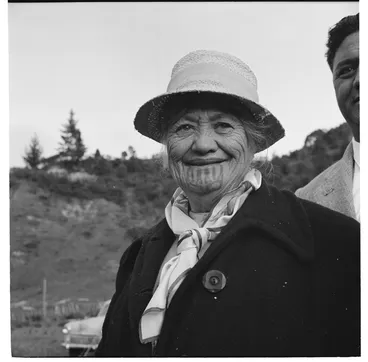 Image: Ringatu Church meeting, Wainui; Tangi, Urewera