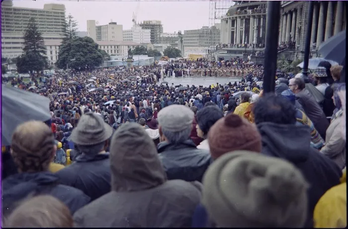 Crowd surrounding kapa haka group on forecourt at Parliament, Wellington