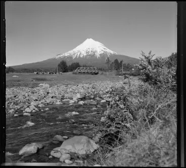 Image: Mount Taranaki