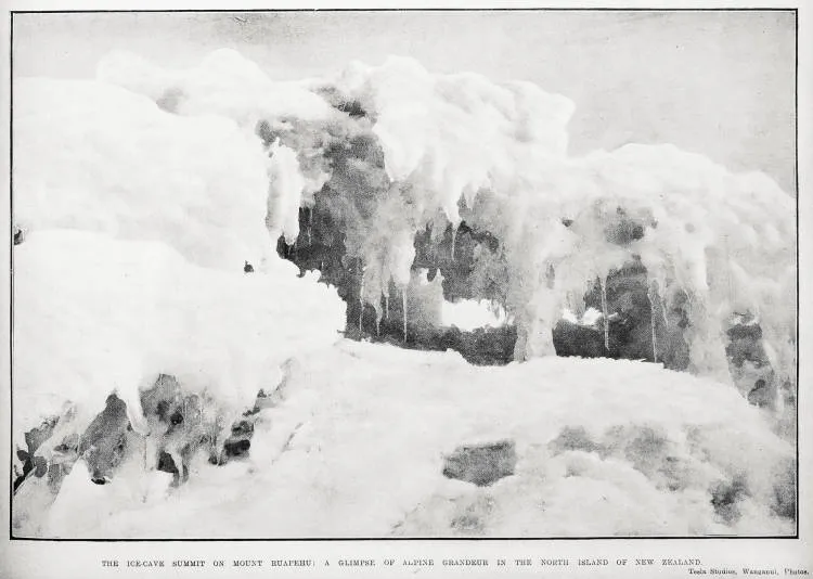 The ice-cave summit on Mount Ruapehu: a glimpse of alpine grandeur in the North Island of New Zealand