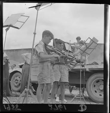 Image: Children playing violin and piano in outdoor concert, Wainuiomata, Lower Hutt
