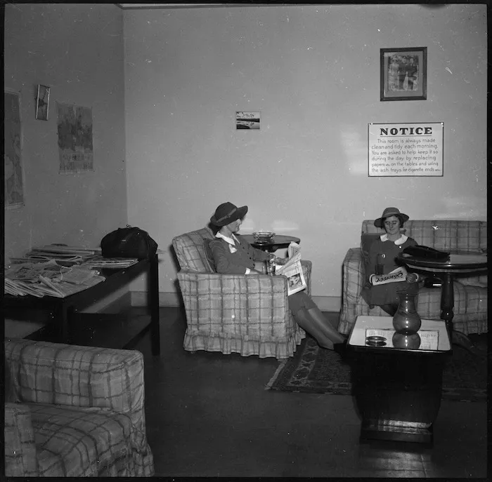 Occupants in the Nurses and Sisters Room the NZ Forces Club, Cairo