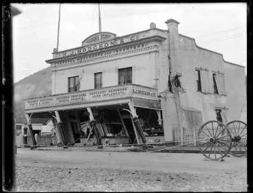 H J Hodgson and Co, Murchison Earthquake, 1929 Image: H J Hodgson and Co, Murchison Earthquake, 1929