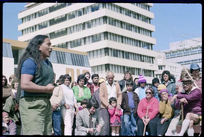 Tame Iti addressing hīkoi