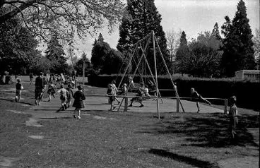 Image: Photograph: Children playing in Queen Elizabeth Park