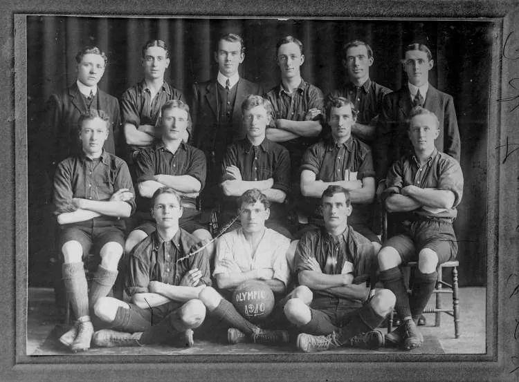 Olympic Football Team, 1910