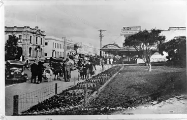 Image: Victoria Street