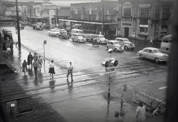 Image: Victoria Street at railway crossing.