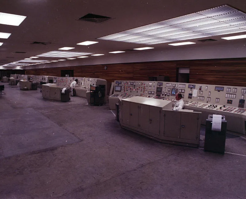 N.Z.E.D., Control Room