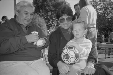 Image: Three Generations of Family, Wairoa