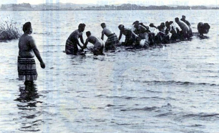 Lake Horowhenua filming session canoe mishap 1961