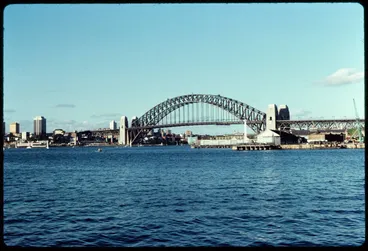 Image: Sydney Harbour Bridge, 1976