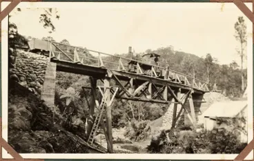 Image: Georges Creek Bridge, Huia, 1926